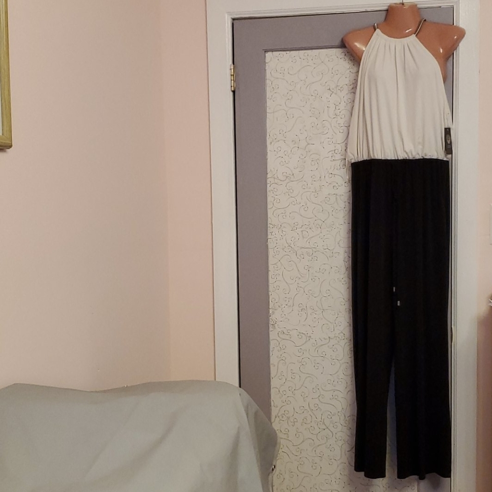 Vince Camuto two color jumpsuit sz L
